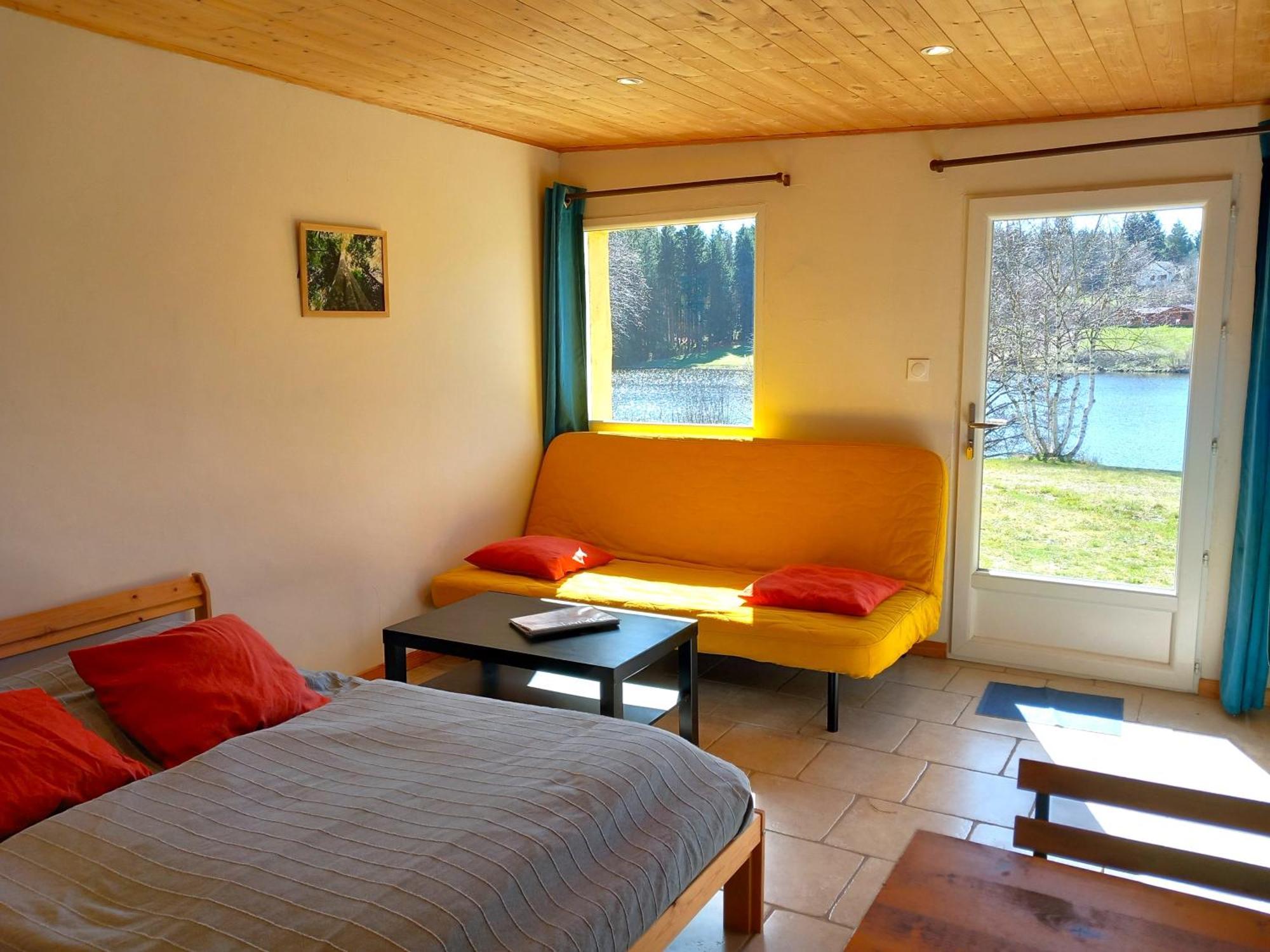 Domaine Du Balbuzard Hotel Condat-en-Combraille Exterior photo